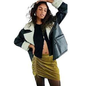 FP Free People Velvet Olive Green Mini Skirt Sz 0 Ruched